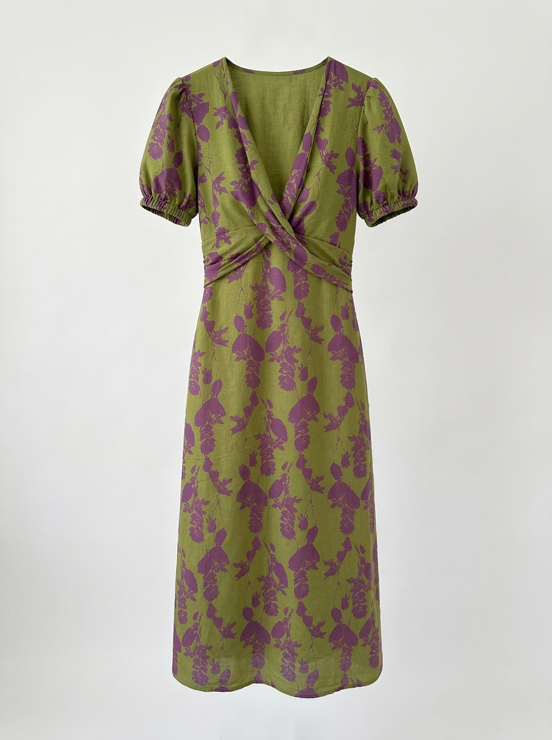 Vestido Cruzado Estampado Flores Violeta Verde
