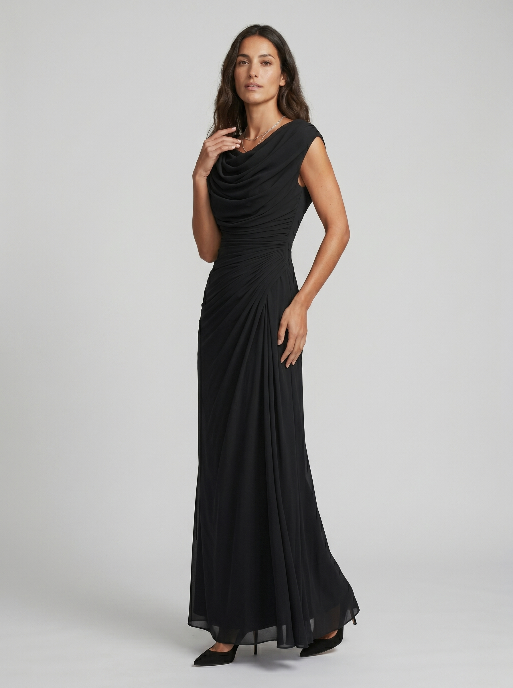 Vestido Largo Escote Drapeado Fluido