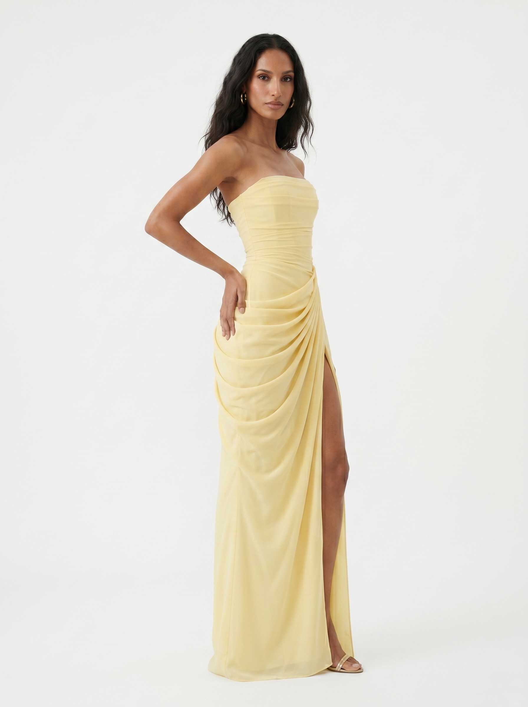 Vestido Largo Dorado Noche Elegante