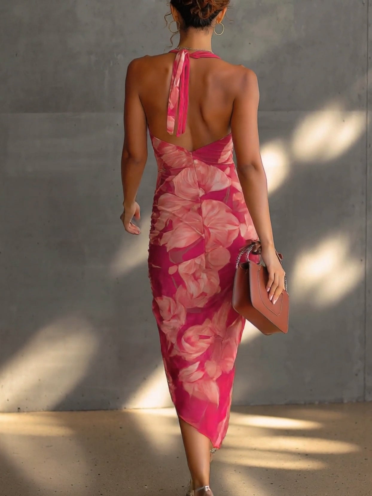 Vestido Bloom floral con abertura lateral