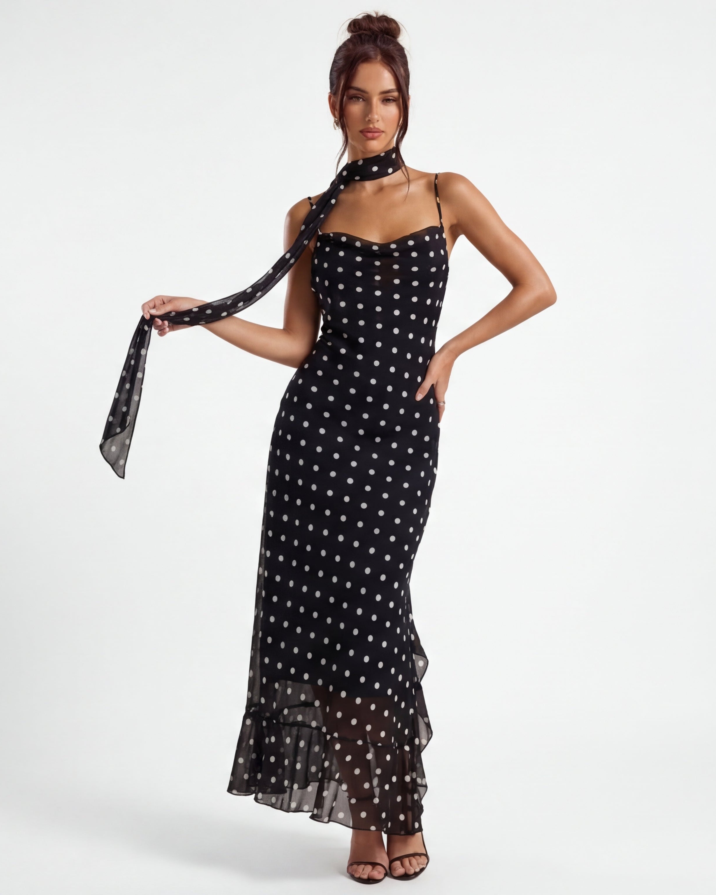 Vestido Lunares Negro Elegante