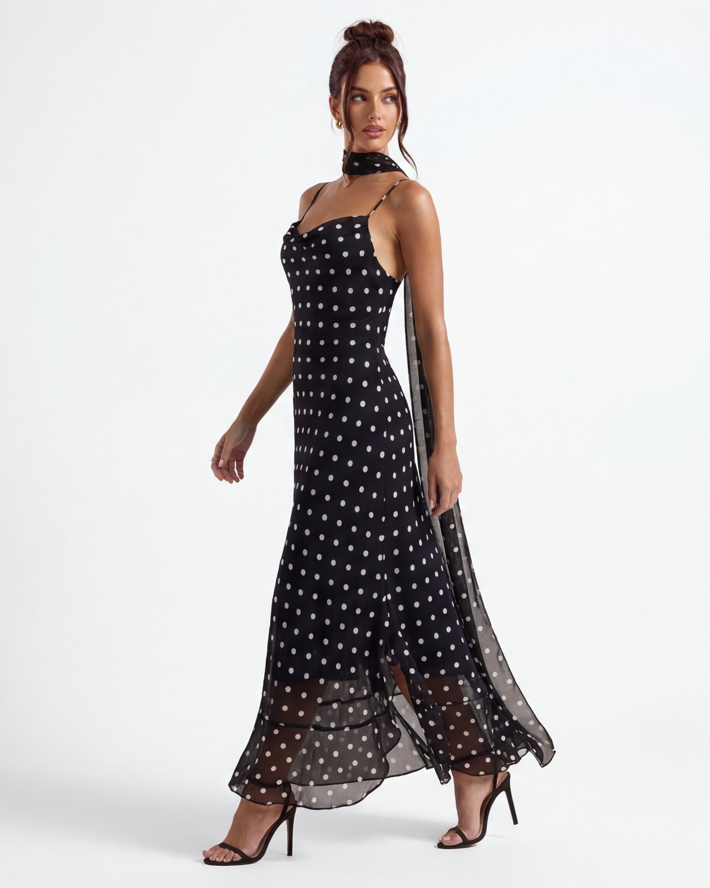Vestido Lunares Negro Elegante