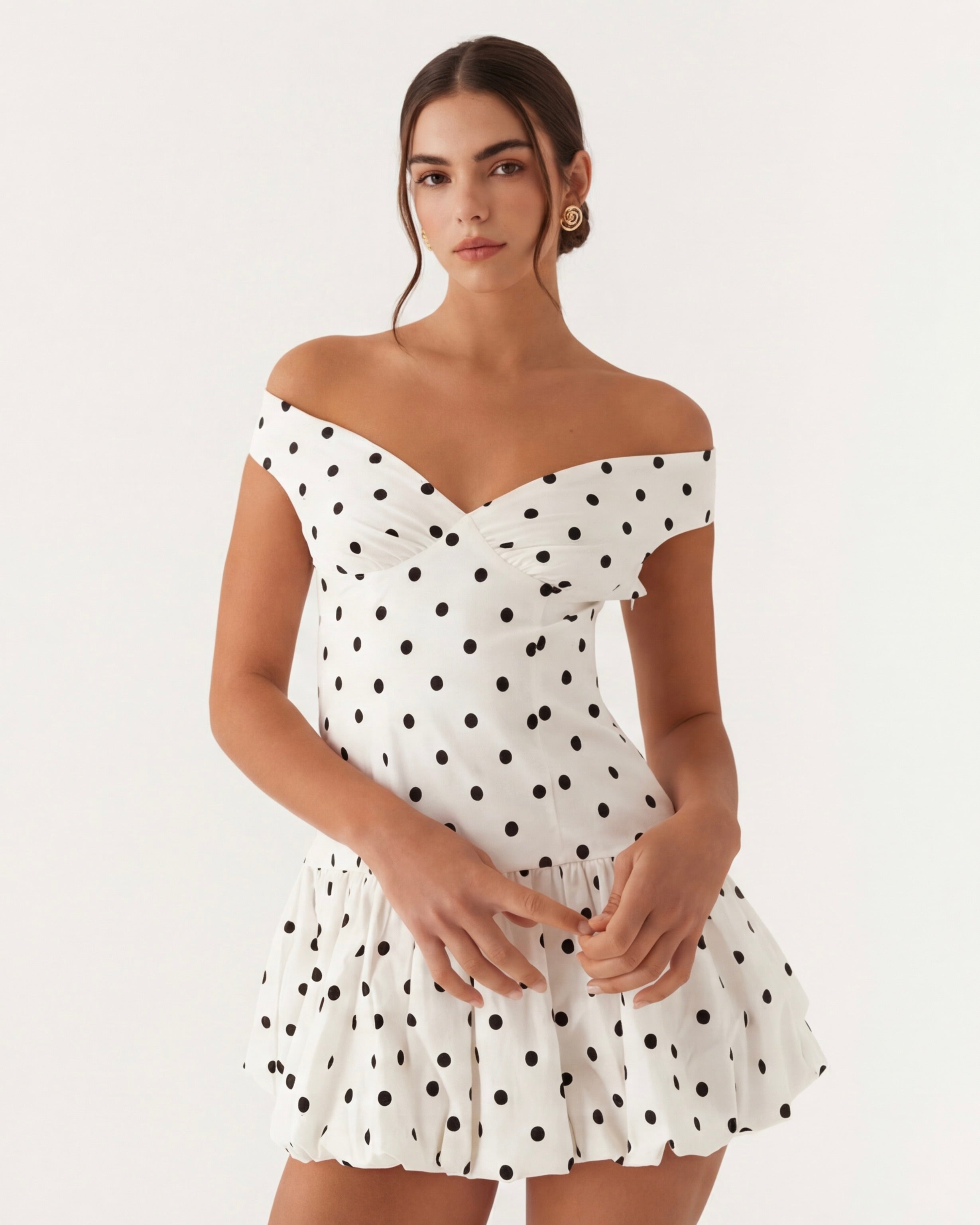 Vestido Mini Lunares Escote Corazón