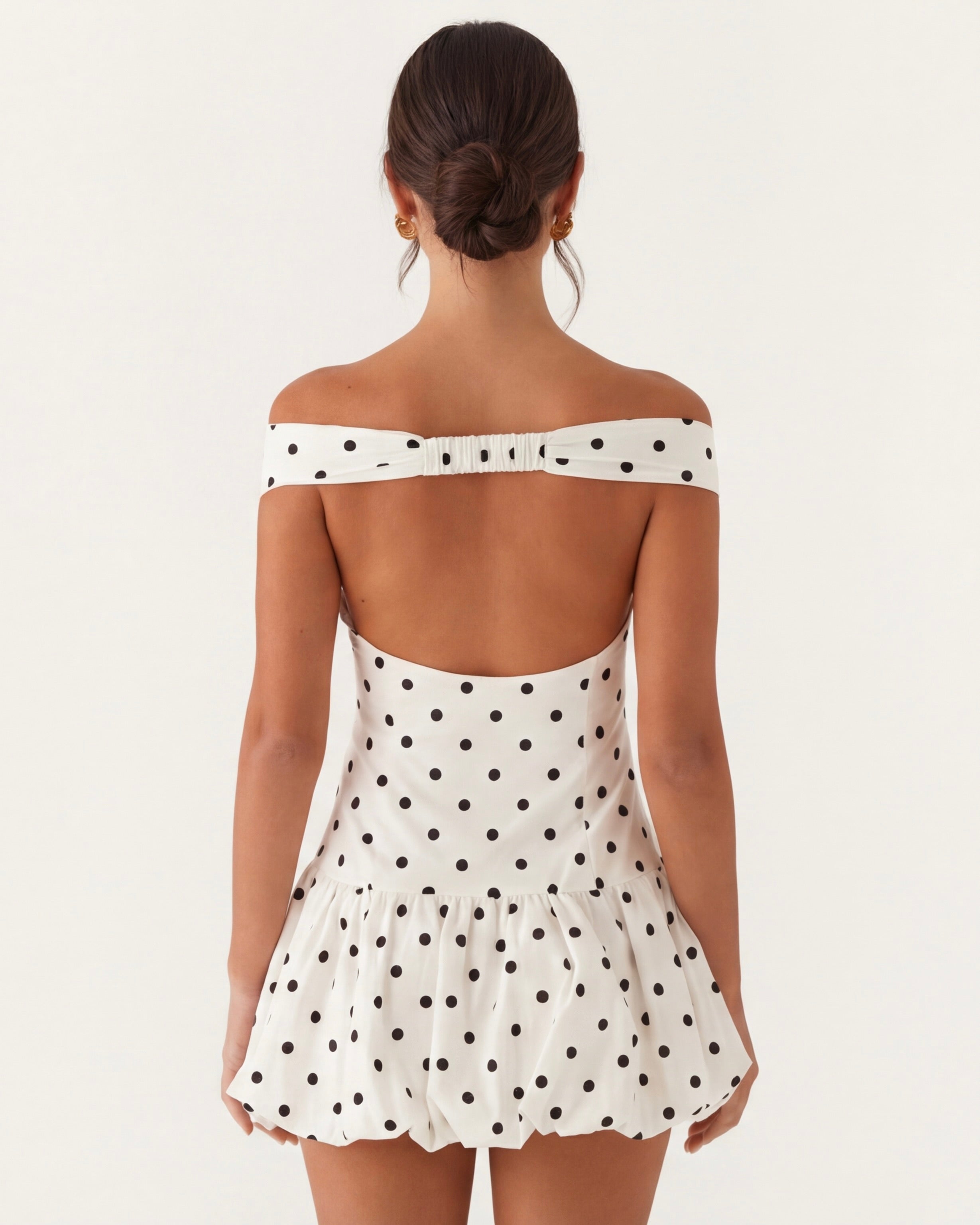 Vestido Mini Lunares Escote Corazón