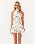 Vestido Mini Cuello Alto Romántico